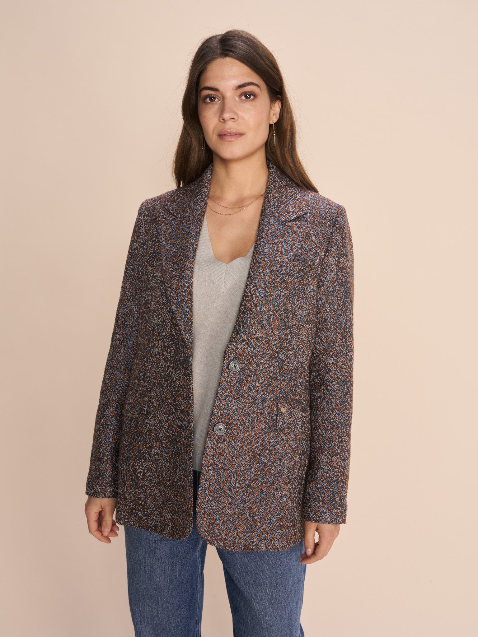 Modelshot / Argan Oil / Detail